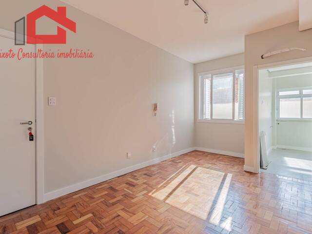 #60 - Apartamento para Venda em Porto Alegre - RS